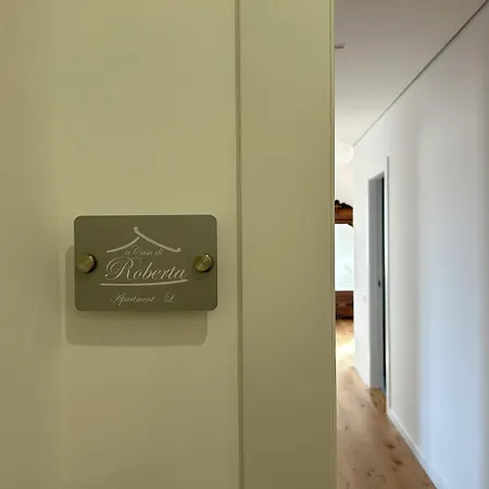 A Casa Di Roberta Apartment Salerno