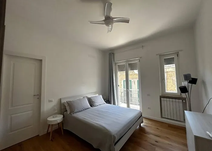 Apartament A Casa Di Roberta Salerno